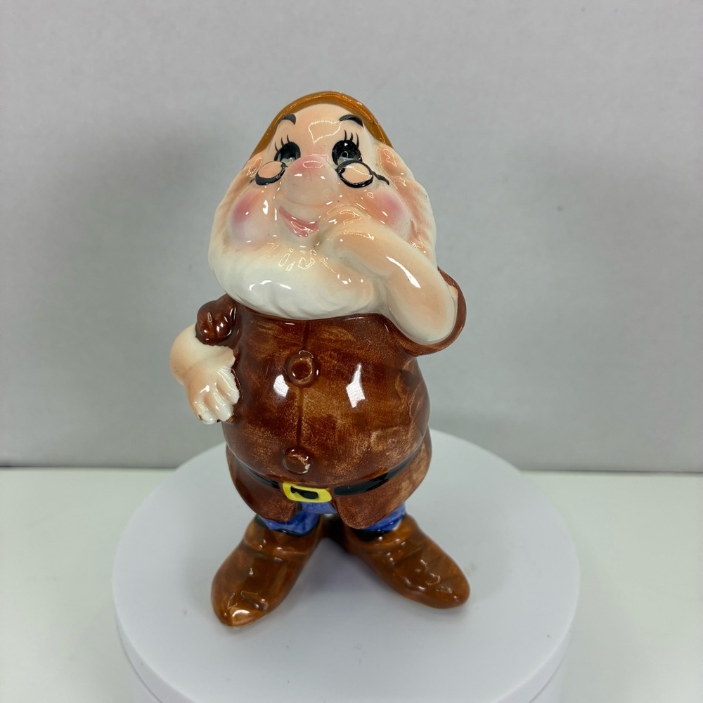 1960’s Walt Disney Productions Porcelain Figure Dwarf Doc Japan w/ Tag